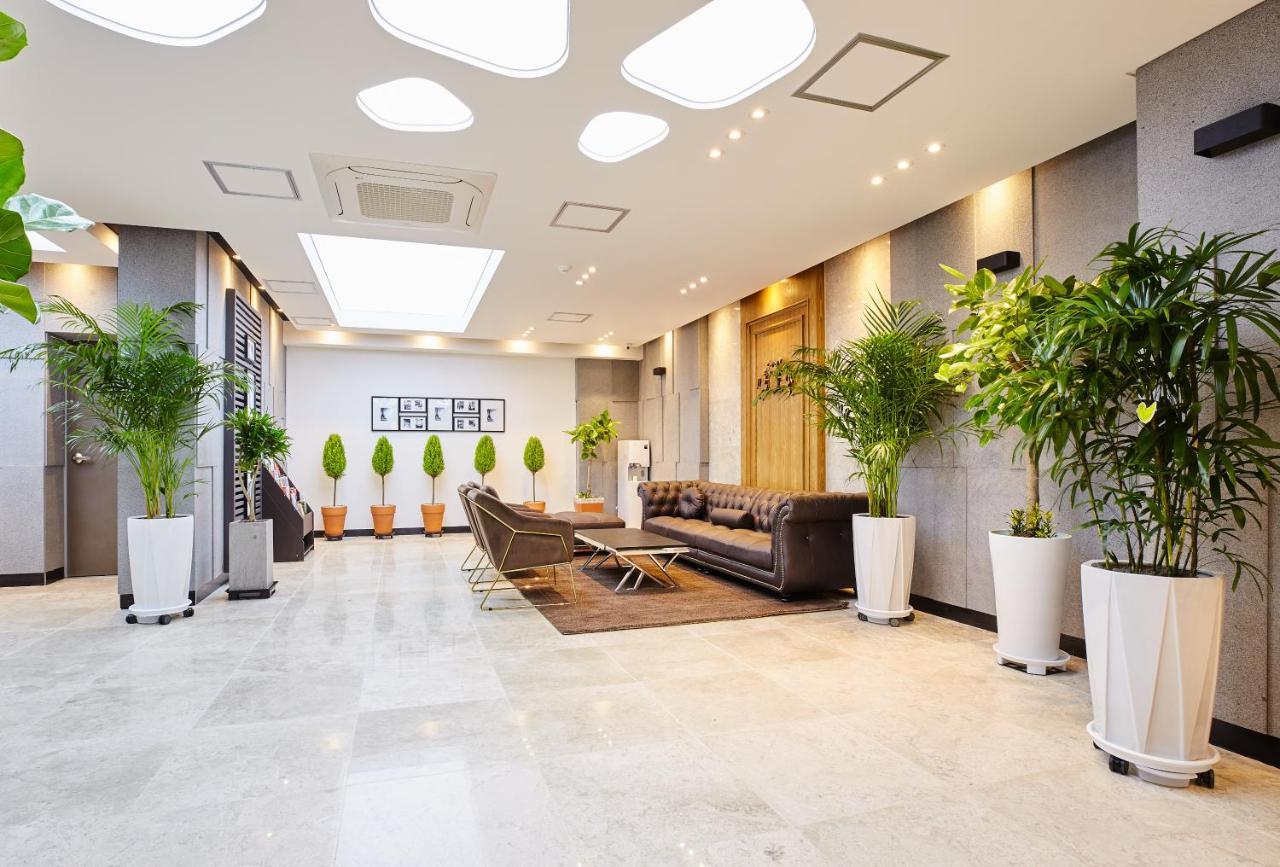 Noble Stay Hotel Gwangju Metropolitan City Екстериор снимка