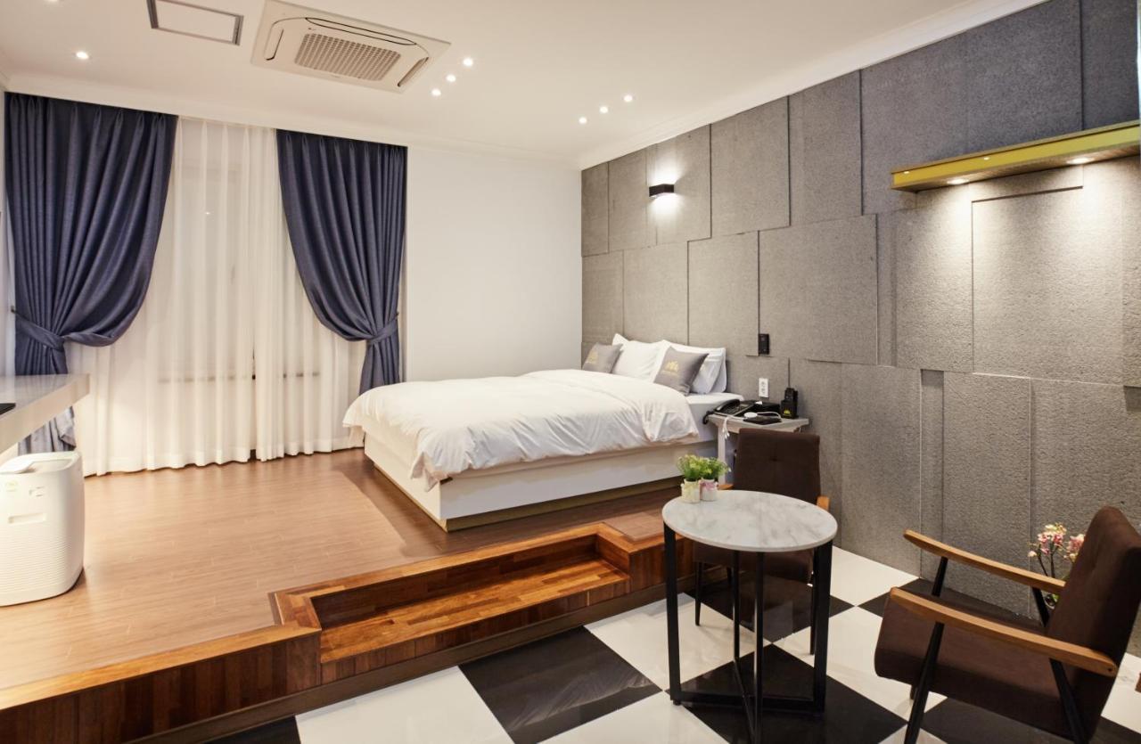 Noble Stay Hotel Gwangju Metropolitan City Екстериор снимка