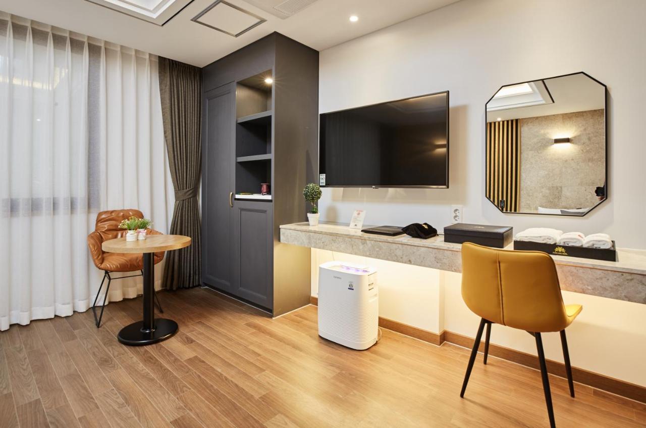 Noble Stay Hotel Gwangju Metropolitan City Екстериор снимка