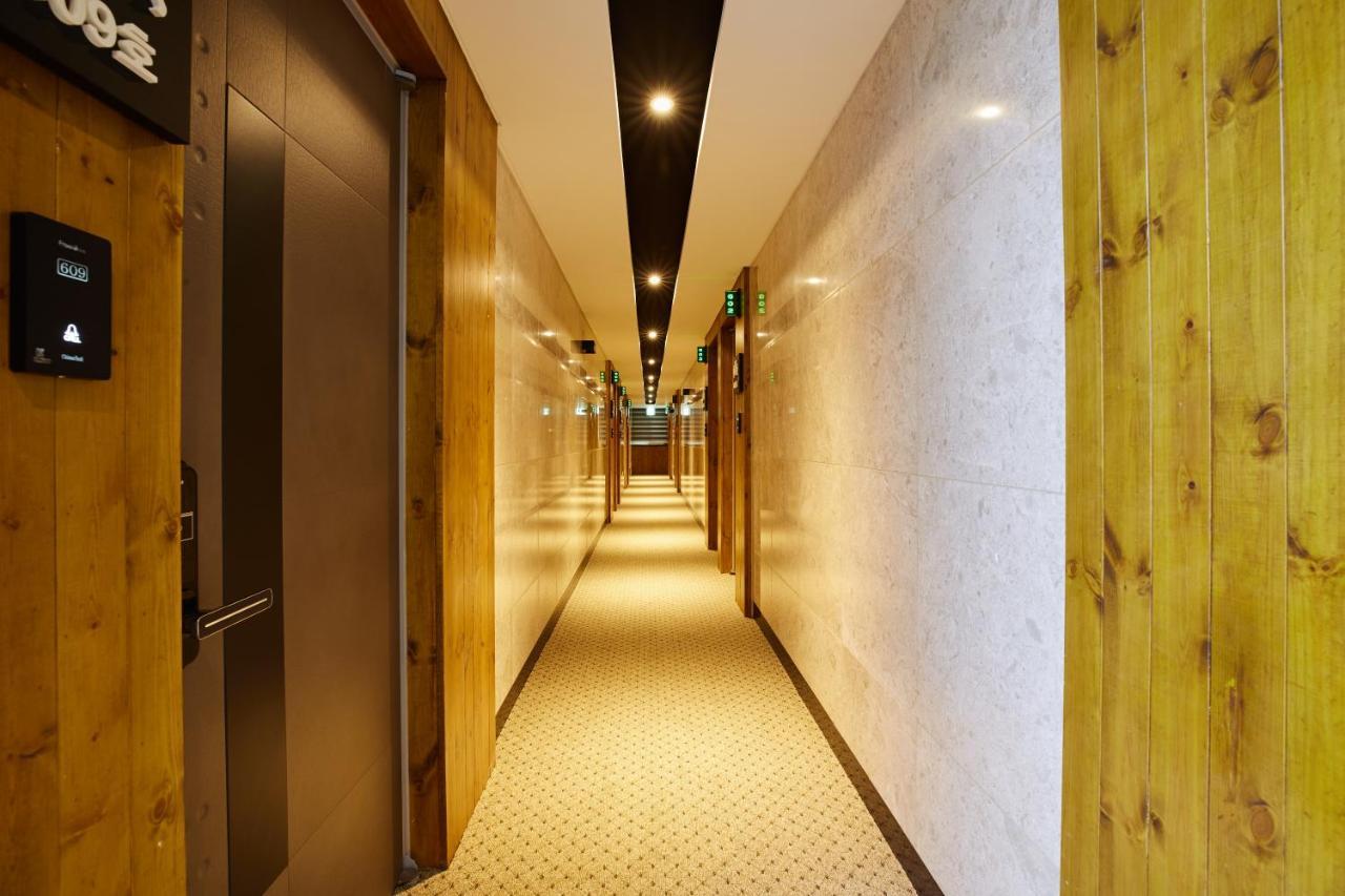 Noble Stay Hotel Gwangju Metropolitan City Екстериор снимка