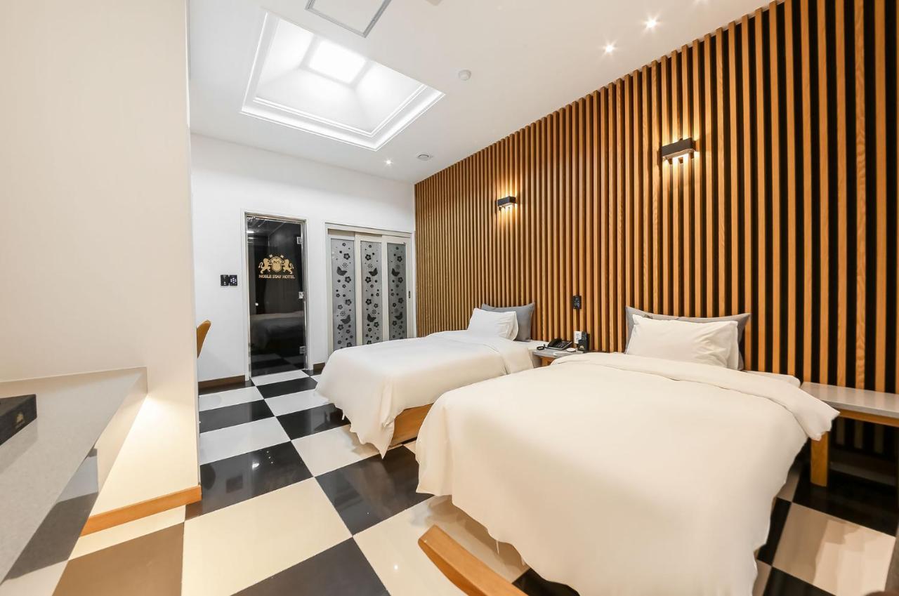 Noble Stay Hotel Gwangju Metropolitan City Екстериор снимка