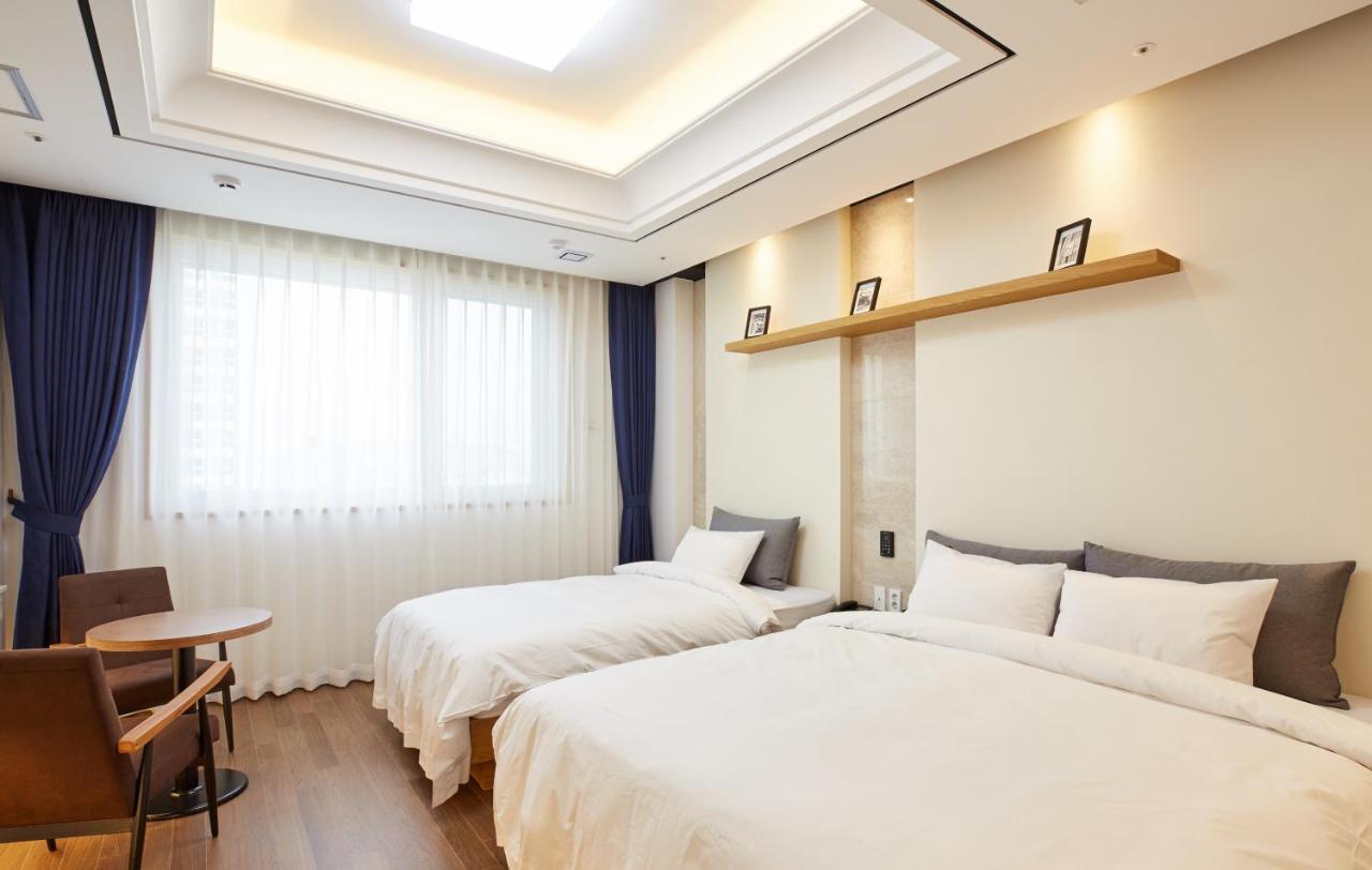 Noble Stay Hotel Gwangju Metropolitan City Екстериор снимка